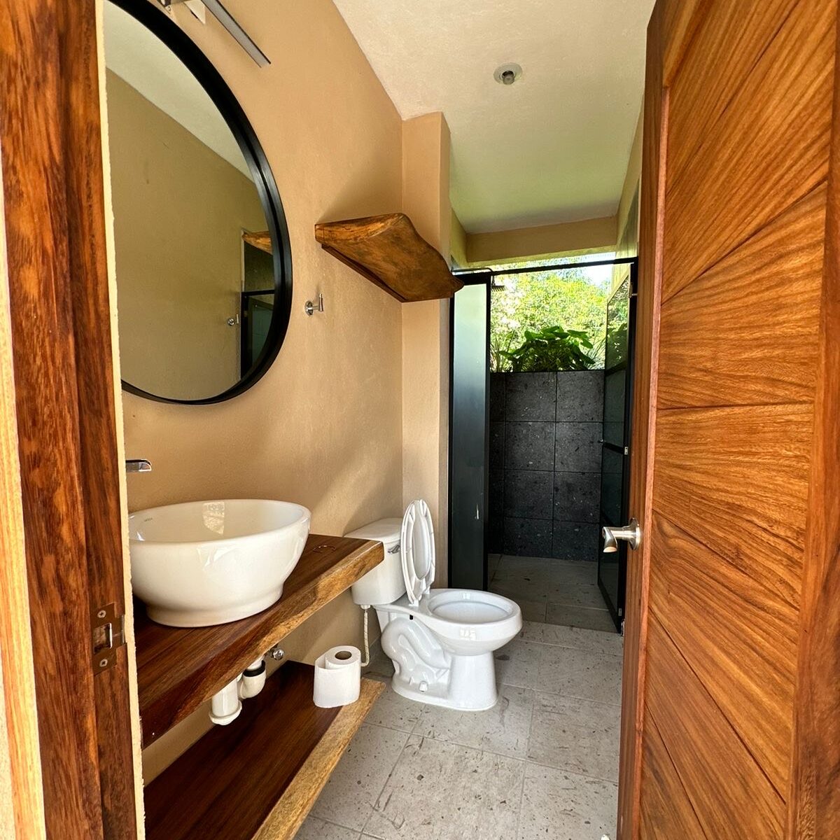 ae64592e-9615-42d9-aa5b-7673f581c65f